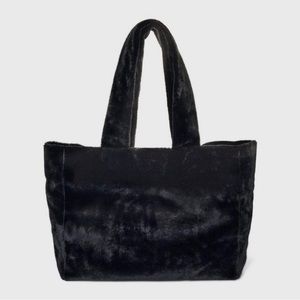 Black tote